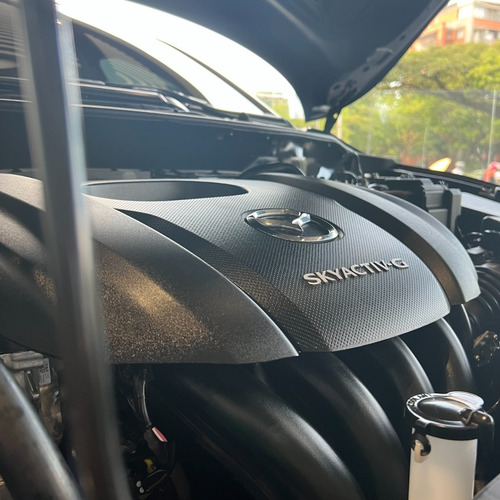 Imagen 10 de 18 de Mazda 2 Sedan Grand Touring Lx Machine Gray