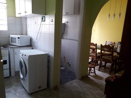 Imagen 6 de 13 de Venta Apartamento De 2 Dormitorios En Pocitos Con Parrillero