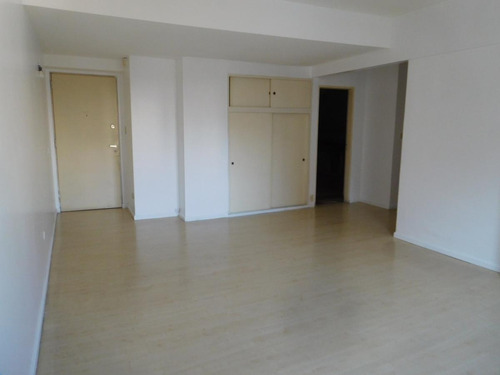 Imagen 5 de 30 de Centro, A Mts De Florida Y Galerias Pacifico, Depto 3 Ambientes , 2 Baños, Cocina 6 X 3 Mts, 88 M2