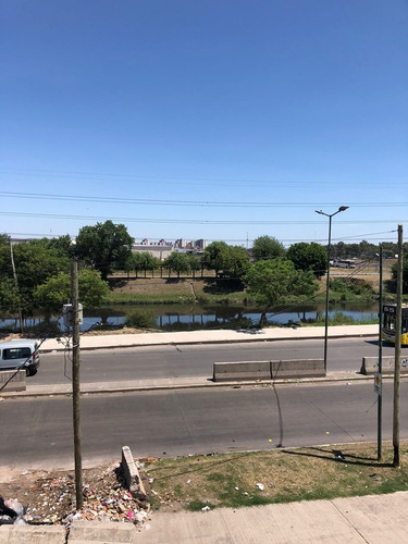 Imagen 2 de 25 de Local En Venta En Lomas De Zamora, G.b.a. Zona Sur, Argentina