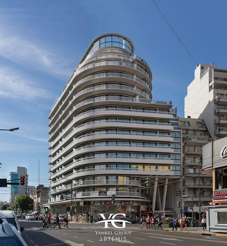 Evoque Olazabal - 4 Ambientes En Piso Alto Con Vista Abierta A Estrenar