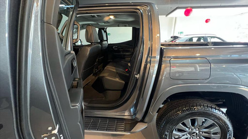Mitsubishi Triton 2.4 BITURBO DIESEL CD HPE-S 4X4 AUTOMÁTICO