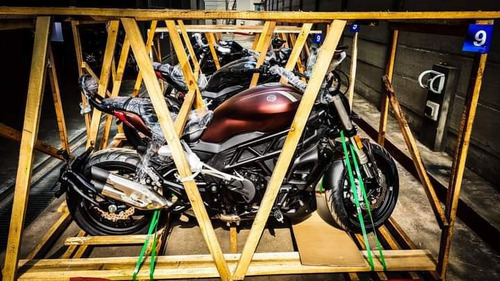 Imagen 17 de 25 de Benelli 502 C