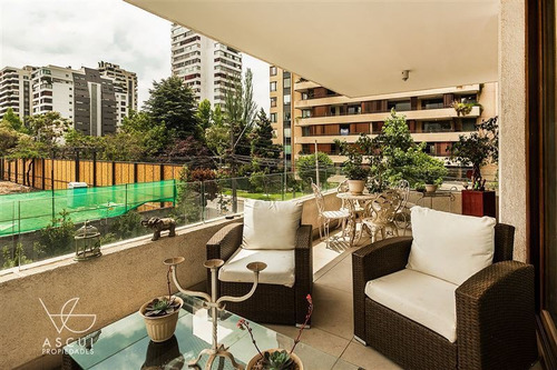 Departamento En Venta De 3 Dorm. En Vitacura