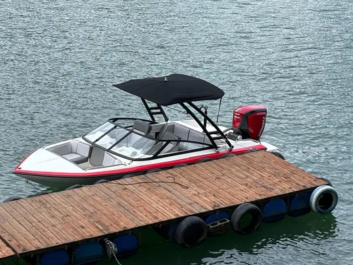 Bote Formula 2000