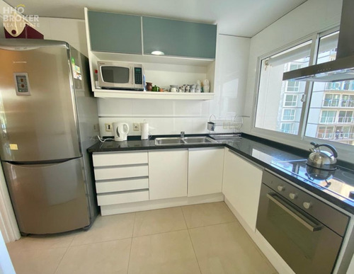 Imagen 13 de 28 de Apartamento En Venta Y Alquiler 3 Dormitorios Con Parrillero Propio En Mansa - Punta Del Este Mansa