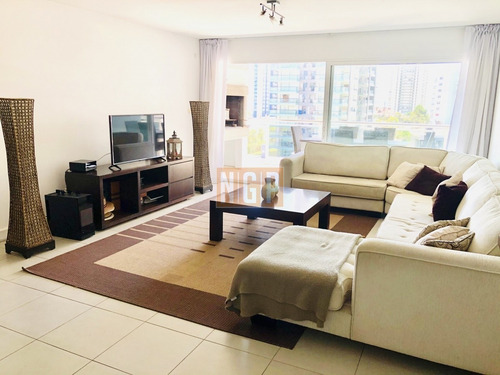 Imagen 7 de 28 de Apartamento En Brava, 3 Dormitorios