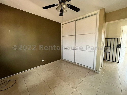 Imagen 10 de 20 de Venta De Casa Esquinera De 200 M2 En Chanis 22-11396