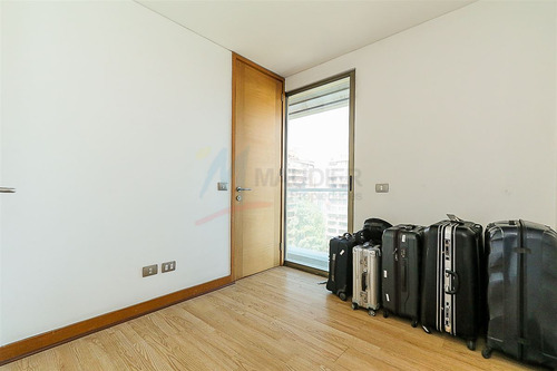 Departamento En Venta De 3 Dorm. En Las Condes