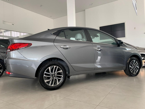 Imagem 3 de 11 de Hyundai Hb20s Diamond 1.0 Turbo (aut) (flex)