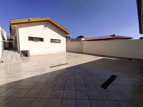 Imagem 21 de 26 de Casa À Venda, 3 Quartos, 2 Suítes, 4 Vagas, Vila São Pedro - Americana/sp - 22469