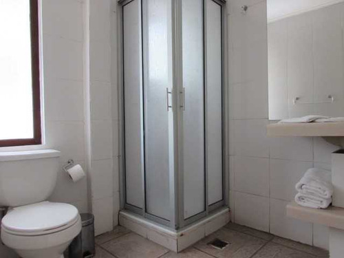 Cauquenes, Local Comercial 272 M2 (72923)