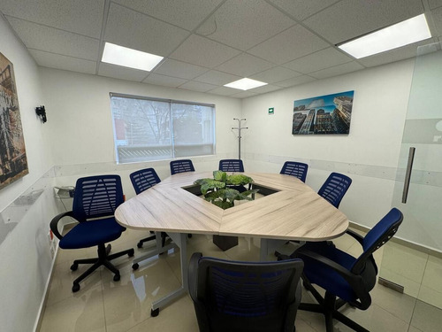 Casa Remodelada Adaptada A Oficinas, Col. Nápoles.