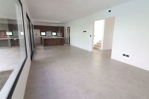 Imagen 6 de 30 de Casa En Venta En Barrio Privado Lagoon Pilar