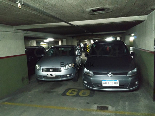 Imagen 1 de 10 de Venta Cochera Doble En El Centro, Caba, Oportunidad.