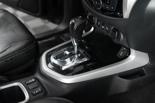 Imagen 17 de 25 de Nissan Frontier Le 4x4 Diesel - Motorland Permuto / Financio