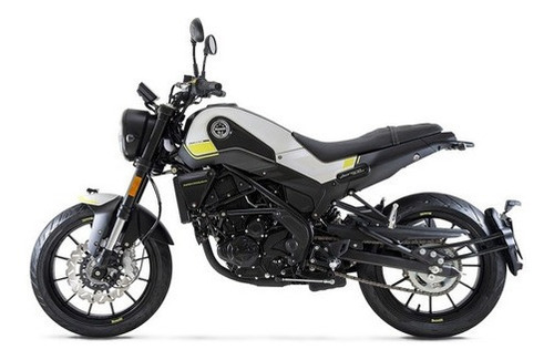 Imagen 11 de 25 de Benelli Leoncino 250 Motozuni Lomas