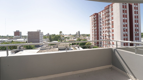 Imagen 7 de 10 de Departamento En Venta 1 Dorm Centro Av San Martin