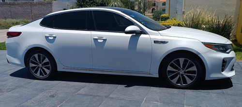 Kia Optima 2.0 L Turbo Gdi Sxl At