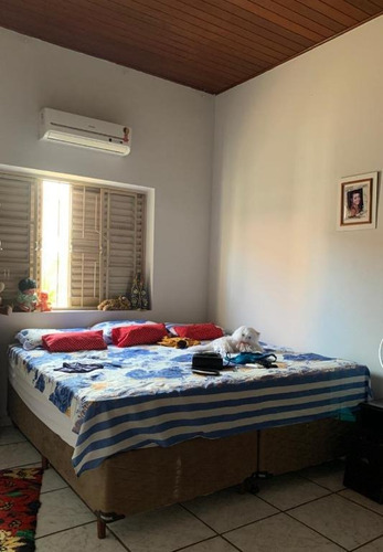 Sobrado Em Jardim Igaçaba, Mogi Guaçu/sp De 250m² 4 Quartos Para Locação R$ 2.500,00/mes - So909696
