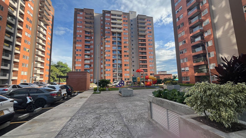 Venta De Hermoso Apartamento En Senderos De San Silvestre Pereira