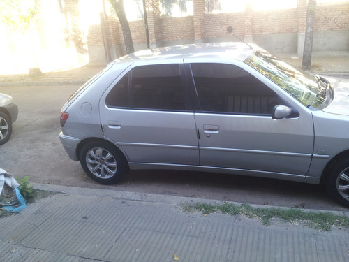 Peugeot 306 1.9 Boreal D Aa