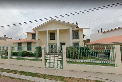 Casa En Venta En Colinas Del Cimatario, Queretaro, Gran Remate Hipotecario