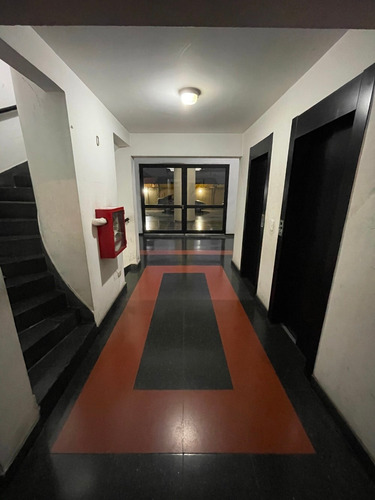 Venta Departamento En La Calle España N°2589, F. Varela C