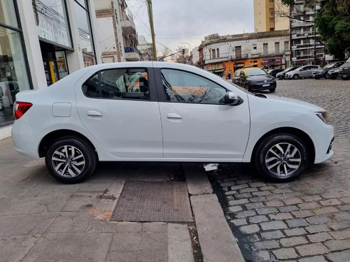 Renault Logan Life 1.6 (rr)