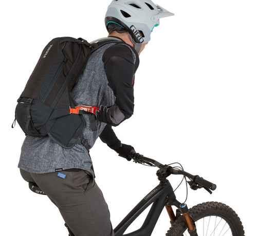 Mochila De Hidratación Thule Rail 12l Beige