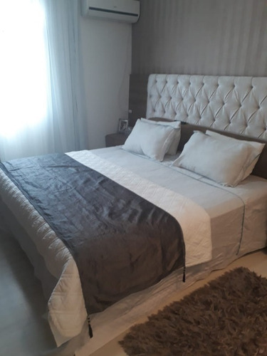 Imagem 15 de 30 de Casa 3 Dormitorios Com Terraço 250m² Balneário Camboriu. Barra Norte- Estuda Permuta Menor Valor - C484 - 34309345