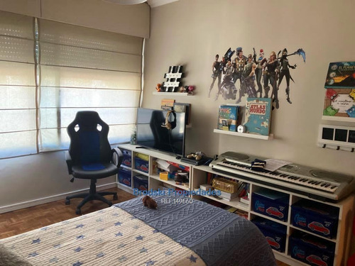 Venta Apartamento En Punta Carretas - 3 Dormitorios, Garaje