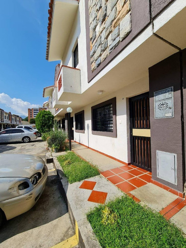 Imagen 1 de 19 de Liliana Martinez Le Ofrecemos Acogedor Town House En Villa Florencia Ii Tazajal. Cd 124398