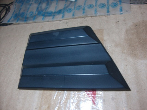 Friso Para Lama Esq Largo Preto Saveiro 87/92 Original Vw