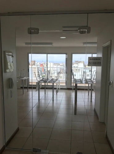 Venta Monoambiente En Punta Carretas Con Garage Sobre Ellauri