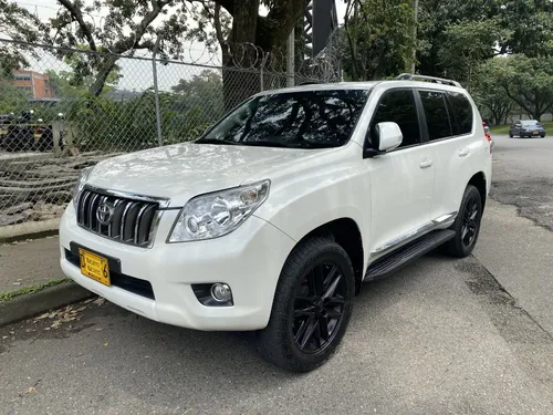 Toyota Prado 3.0 Tx-l Diesel 4x4 At 2011