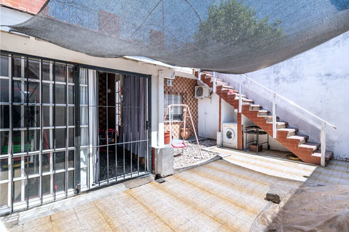 Imagen 19 de 30 de Venta Ph 4 Ambientes Cochera Patio La Tablada
