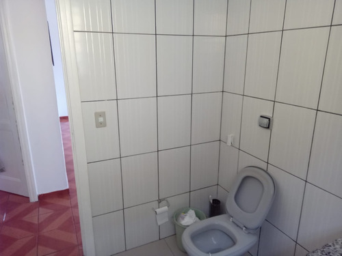 Casa Grande, Com Ótima Acessibilidade E Gerando Renda.