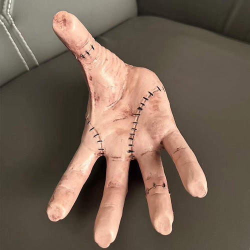 The Thing Addams Family Wednesday Addams Mano Prop Cosa