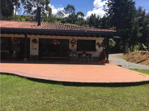 Rhbr-11917 Finca Independiente (rionegro, Llanogrande)