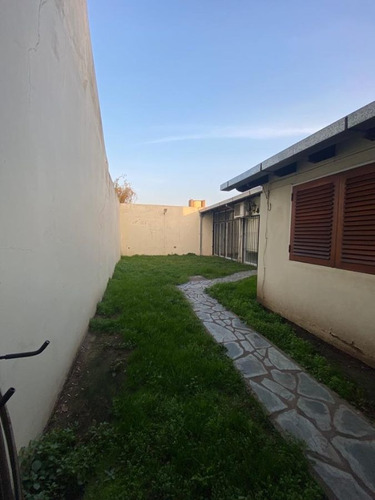 Imagen 19 de 23 de Casa En Venta De 5 Ambientes Bella Vista