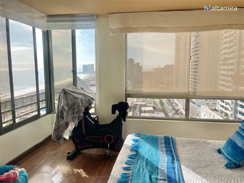 Departamento En Venta De 3 Dorm. En Iquique