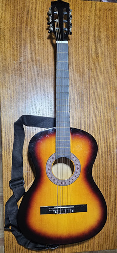 Guitarra Acustica Para Principiante Como Nueva. $130 