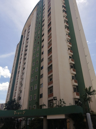 Imagen 1 de 17 de Apartamento En Res. Taguay. Foa-1500