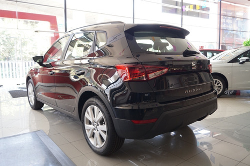 Imagen 4 de 15 de Seat Arona Style Automática Negra