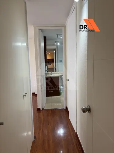Tu Oportunidad En Santiago - Remodelado, Y Listo Para Vivir