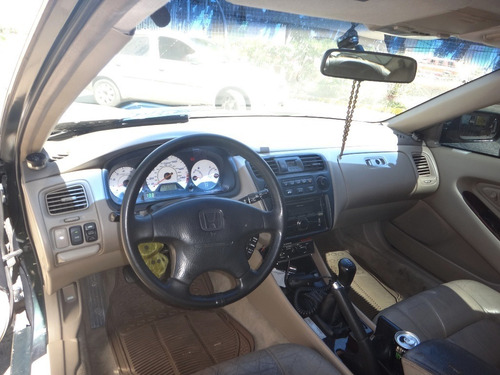 Imagen 10 de 14 de Honda Accord Sincrónico 2 Ptas