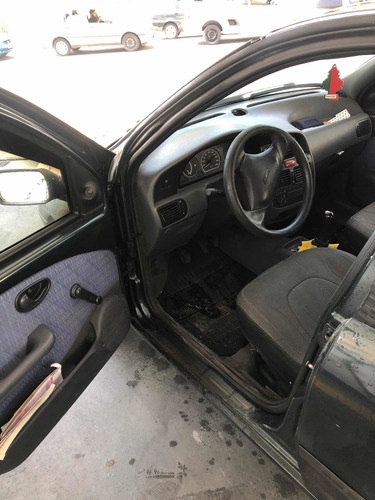Imagem 2 de 10 de Fiat Palio 1999 1.0 Ex 5p Gasolina