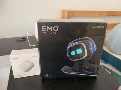 Imagen 1 de 6 de  Emo Robot Ai Deskpet Con Emo Smart Light