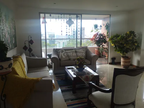 Apartamento En Venta En Los Balsos. Cod V776099